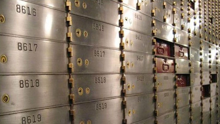 Ρόδος: To IKA κατάσχει λογαριασμούς οφειλετών αλλά βρίσκει πενταροδεκάρες