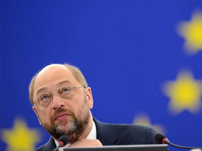 Μ. Σουλτς: «Πρέπει να κατανοήσουμε ότι οι απλοί άνθρωποι χρειάζονται κοινωνικές ελαφρύνσεις»