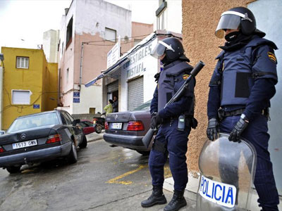 Ισπανία: Οι αρχές διέλυσαν ένα δίκτυο στρατολόγησης γυναικών του ΙSIS