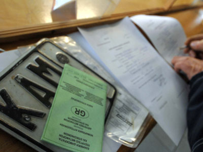 Λήγει σήμερα η προθεσμία για τα τέλη κυκλοφορίας