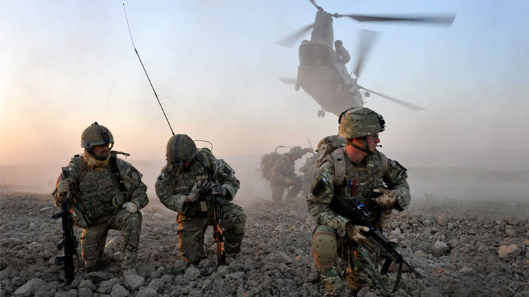 Αφγανιστάν: Πέντε μέλη της αποστολής του ΝΑΤΟ σκοτώθηκαν σε συντριβή ελικοπτέρου