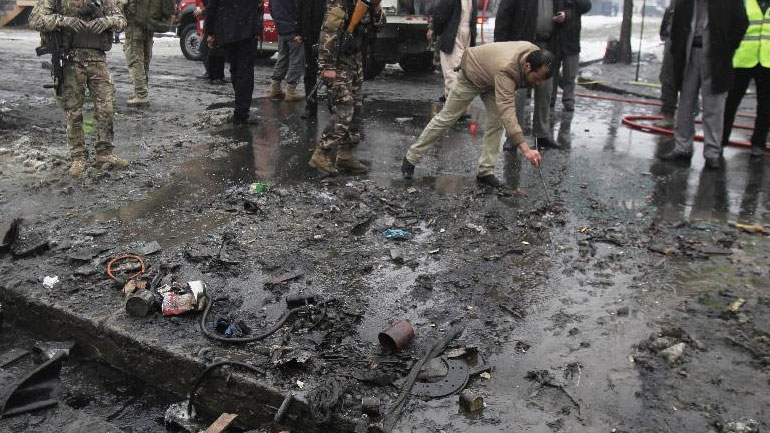 Επτά νεκροί από επίθεση αυτοκτονίας στο Αφγανιστάν