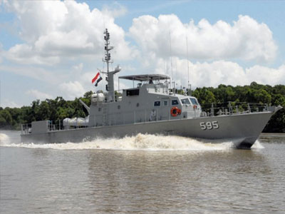 Αίγυπτος: Πολεμικό πλοίο δέχθηκε επίθεση από ψαρόβαρκα