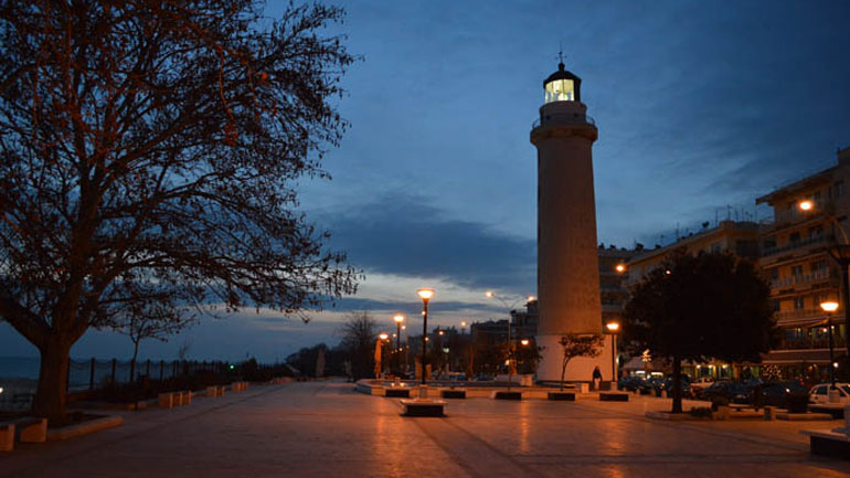 Στο νοσοκομείο 18χρονη μετά από τροχαίο στην Αλεξανδρούπολη