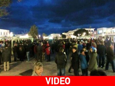 Χωρίς προηγούμενο η αντιφασιστική πορεία στην Πάρο