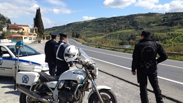 Ηράκλειο: Ένας τυπικός έλεγχος έβγαλε «λαβράκι»