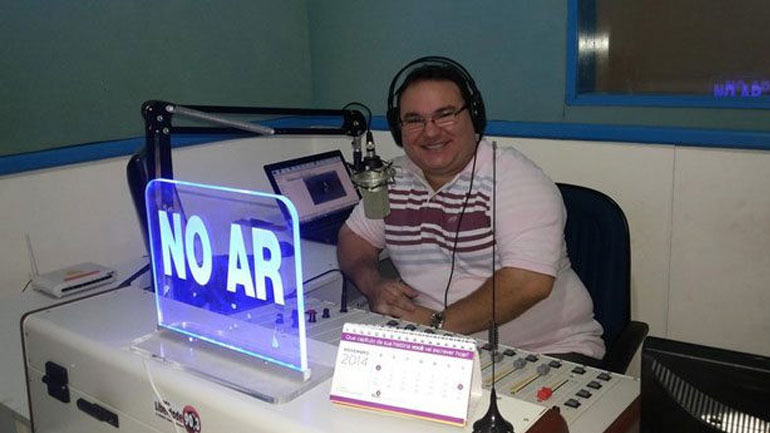 Βραζιλία: Εκτέλεσαν ραδιοφωνικό παραγωγό στον αέρα της εκπομπής του