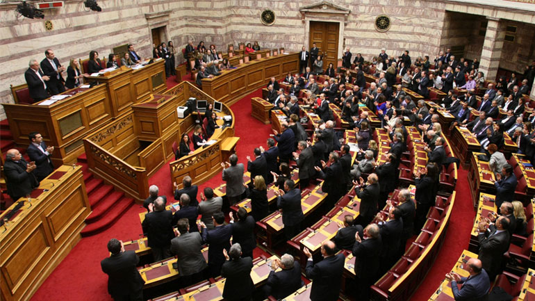 Ανοιχτή η Βουλή μέχρι τέλος της εβδομάδας