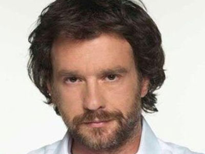 Λύνουν σταδιακά την «Εξίσωση»