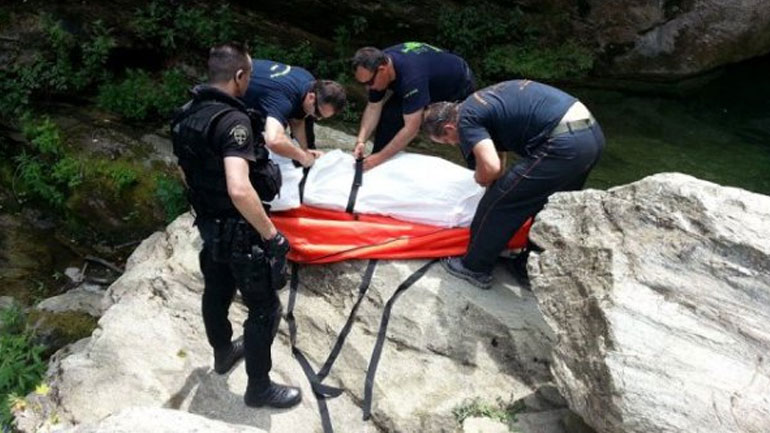 Νεκρός ανασύρθηκε άνδρας που έπεσε από γκρεμό στην Άκρη Ελασσόνας