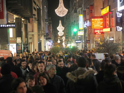 Οι ακριβότεροι δρόμοι του κόσμου – Η Ερμού έπεσε στην 31η θέση