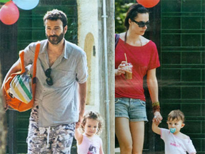 Θανάσης Ευθυμιάδης-Άννα Ντιμιτρίεβιτς: Οικογενειακές διακοπές Θανάσης Ευθυμιάδης-Άννα Ντιμιτρίεβιτς: Οικογενειακές διακοπές