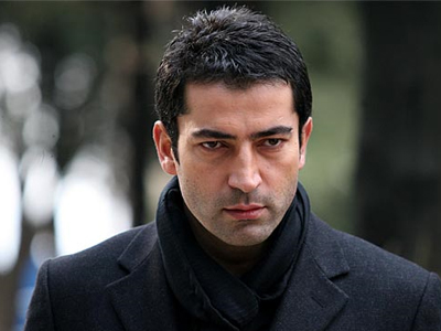 Σήμερα στο «Ezel»