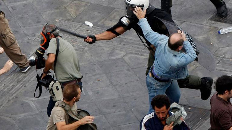 Κόντρα της Αστυνομίας με την Ένωση Φωτορεπόρτερ για τις συλλήψεις