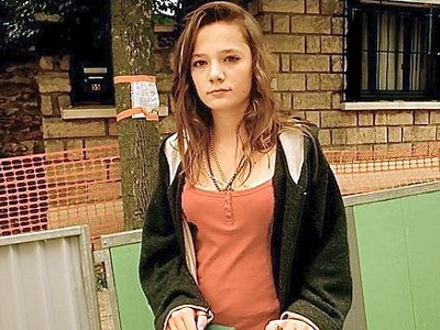 Γαλλία: Ανήλικος βίασε και σκότωσε συμμαθήτριά του Γαλλία: Ανήλικος βίασε και σκότωσε συμμαθήτριά του