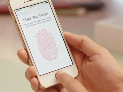 Γερμανοί χάκερς «έσπασαν» το iPhone scanner