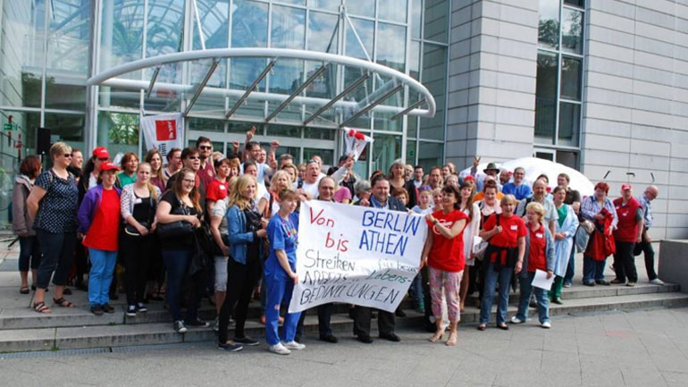 Εργαζόμενοι σε γερμανικές βιομηχανίες: «Μην επηρεάζεστε από τις απειλές των Γερμανών πολιτικών»