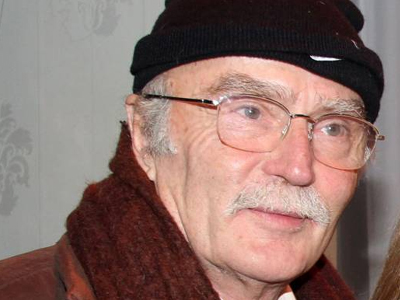 Ντίνος Καρύδης: «Μακάρι να ζω το καλοκαίρι»