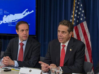 Η Νέα Υόρκη αλλάζει την πολιτική της ενάντια στον Έμπολα