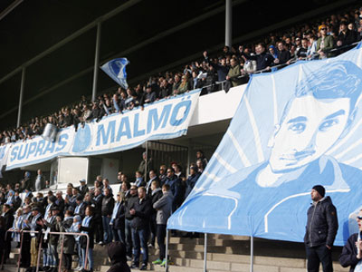 Με τους φιλάθλους της η Μάλμε στο Φάληρο