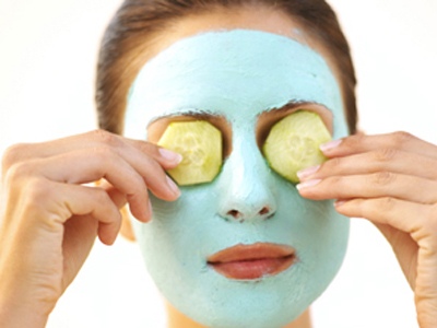 Μάθετε πώς να φτιάχνετε φυσικές μάσκες