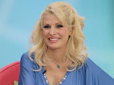 Η Μενεγάκη πάει μεσημέρι