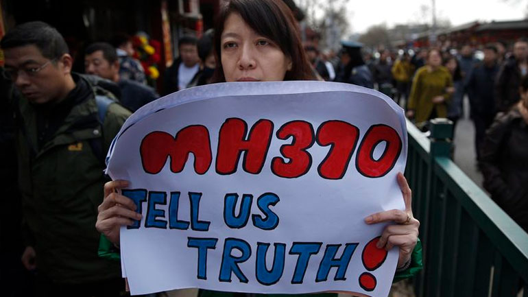 Οι συγγενείς των θυμάτων της πτήσης MH370 ζητούν να μάθουν την αλήθεια