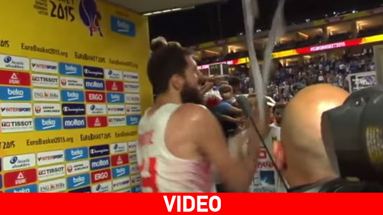 Ο Μίροτιτς πάνω στα νεύρα του έσκισε σημαία της Σερβίας