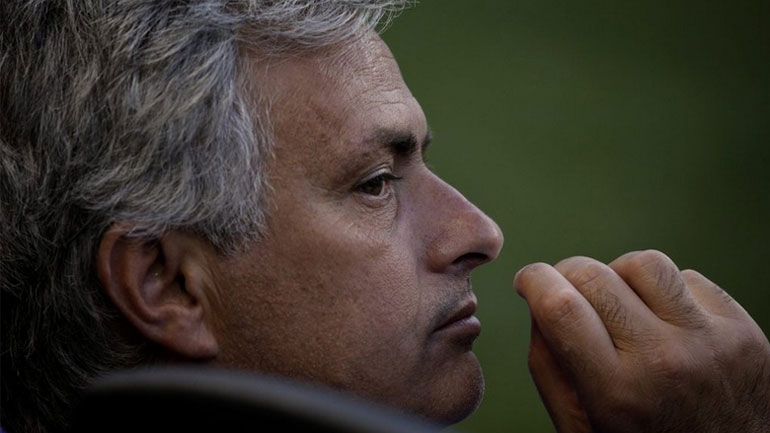 Η πληρωμένη απάντηση του Μουρίνιο στη σύζυγο του Μπενίτεθ