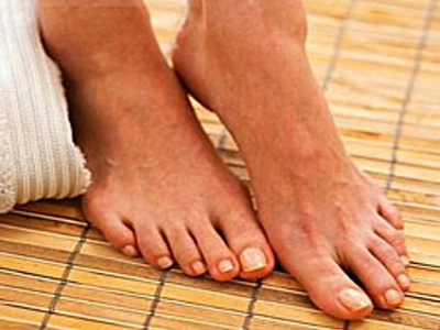 Προλάβετε τους μύκητες των ποδιών