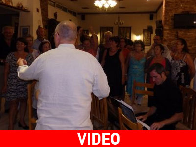 Σουηδοί τραγουδούν Θεοδωράκη στη Νάξο