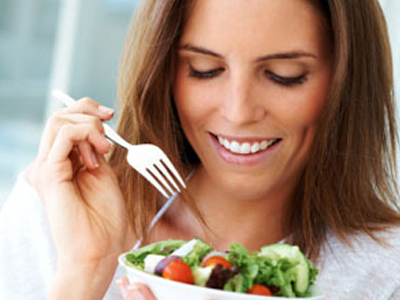 Διατροφικές συμβουλές για να ξαναβρείτε τη χαμένη σας νεότητα