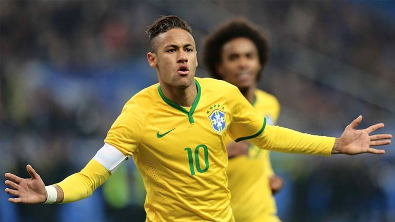 Νεϊμάρ: «Ο Μέσι αξίζει τη Χρυσή Μπάλα»