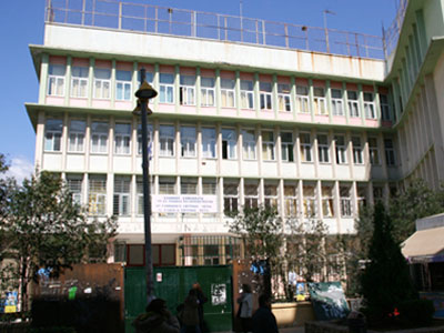 Εισβολή της αστυνομίας σε σχολείο καταγγέλλει η ΕΛΜΕ Εισβολή της αστυνομίας σε σχολείο καταγγέλλει η ΕΛΜΕ