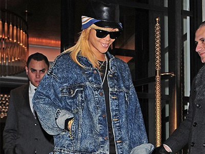 Η Rihanna το έκανε ξανά!