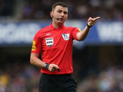 Ο Όλιβερ σφυρίζει τον Παναθηναϊκό