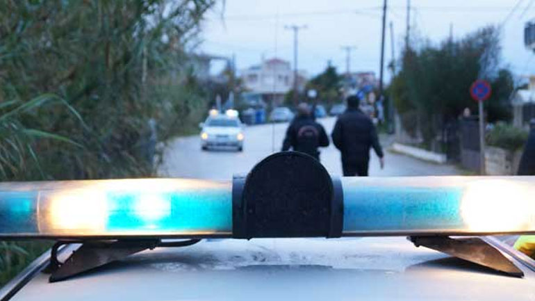 Μέτσοβο: Μπήκε σε σπίτι και αφαίρεσε χρήματα και χρυσαφικά