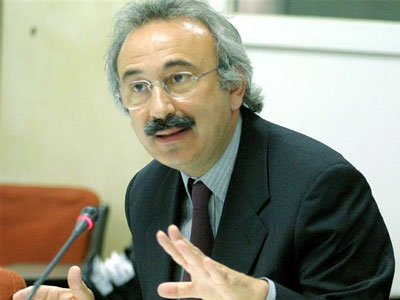 Απορρίφθηκε η αγωγή του Πάχτα κατά του ΣΥΡΙΖΑ – «Διαπλεκόμενος» λέει το δικαστήριο