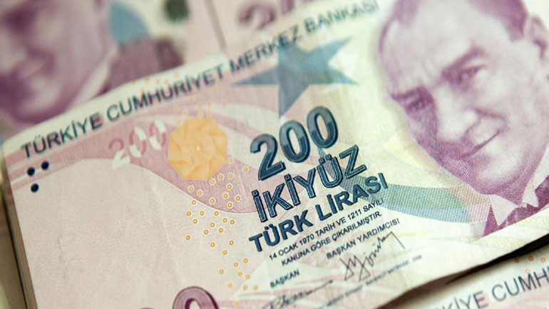 Τουρκία: Η υποτίμηση του νομίσματος πρόβλημα στην εξυπηρέτηση δανείων σε ξένο συνάλλαγμα