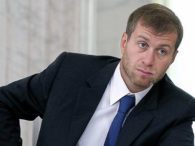 Ποιος μεγιστάνας πρότεινε στους γείτονές του να μετακομίσουν;