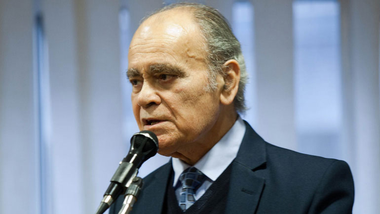 Παραιτείται ο Ρωμανιάς