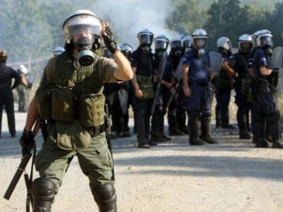 Σκουριές: Συνεχίζεται η αποψίλωση του δάσους Σκουριές: Συνεχίζεται η αποψίλωση του δάσους