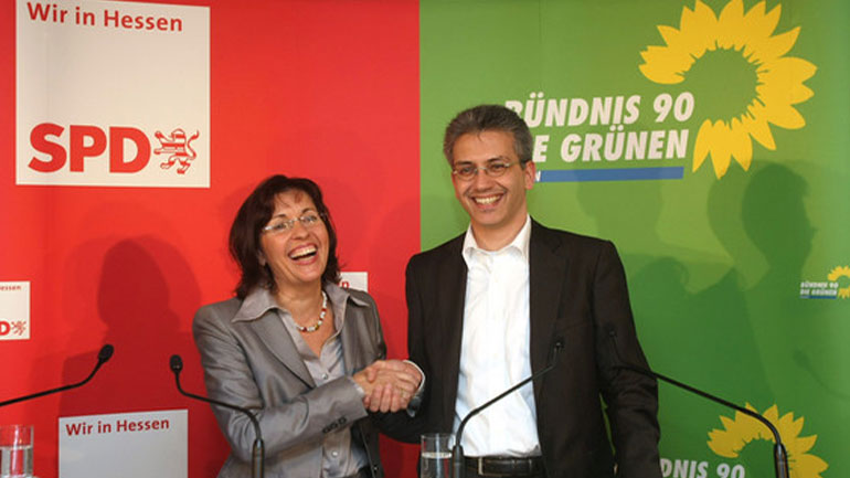 Der Spiegel: Υπέρ της διευθέτησης των γερμανικών αποζημιώσεων, SPD και Πράσινοι