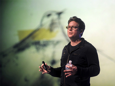 «Μην χρησιμοποιείτε τόσο πολύ το Twitter»