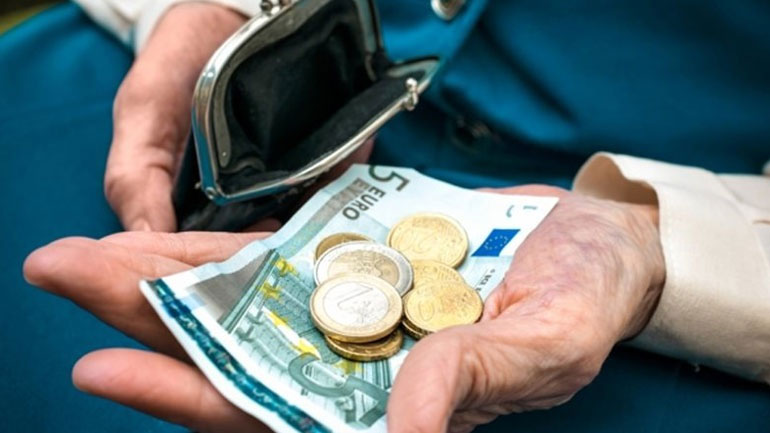 Σήμερα η καταβολή των συντάξεων του ΙΚΑ