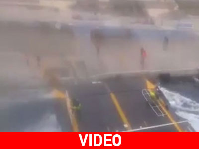 Τήνος: Καπετάνιος πολεμά με την θάλασσα για να δέσει το πλοίο