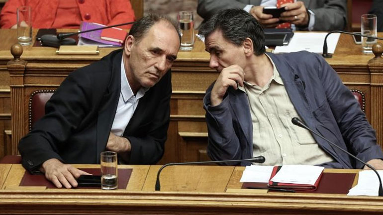 Ολοκληρώθηκε η συνάντηση Τσακαλώτου και Σταθάκη με τους θεσμούς