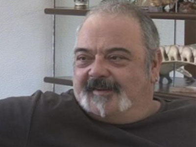 Ο Στηβ Ντούζος μιλά για τον πατέρα του