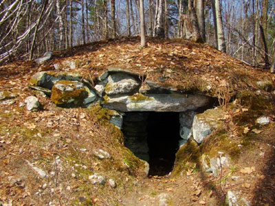 Ψάχνουν αμύθητους θησαυρούς και σπάνιες αρχαιότητες στη Θράκη