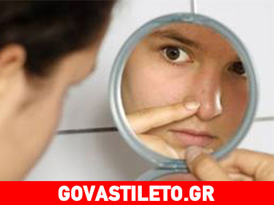 Τέλος τα μαύρα στίγματα! Φτιάξε μόνη σου το καλλυντικό που θα σε απαλλάξει